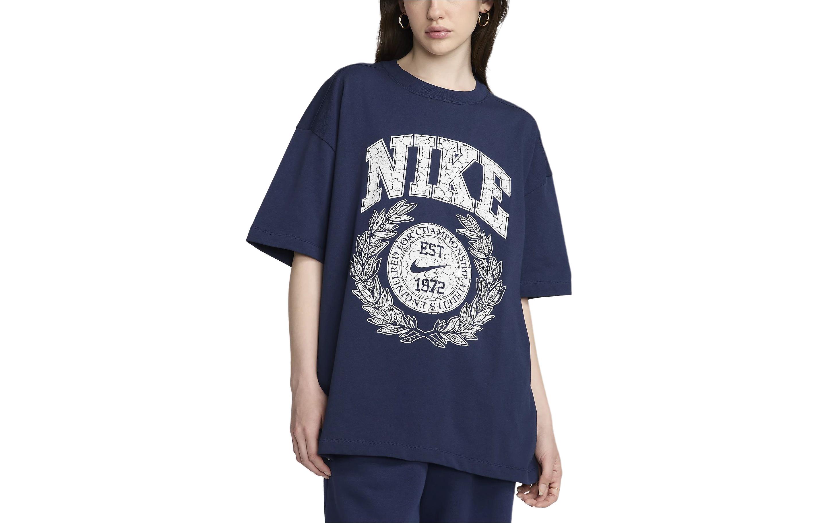 Nike Sportswear Essential Women's Oversized T-Shirt - POIZON Nike Sportswear Essential Women's Oversized T-Shirt - POIZON