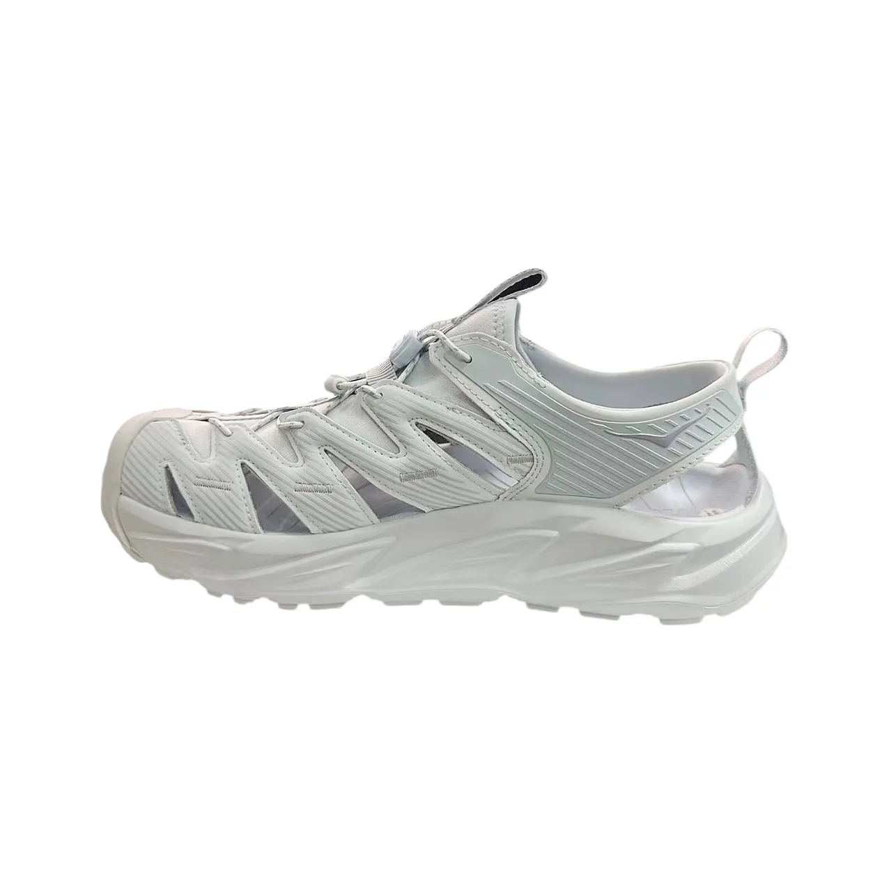 hoka one one tracer