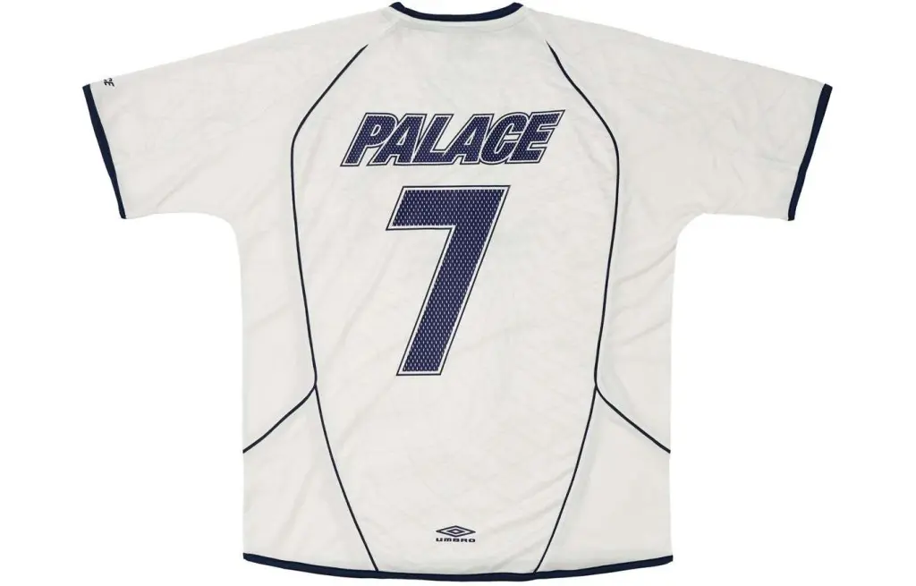 PALACE X Umbro Home Tee shirt M - Cheap Rcj Jordan Outlet