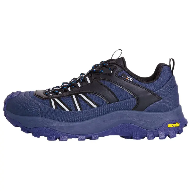 CGX Launches Specialized Footwear for Obstacle Racing in Beijing