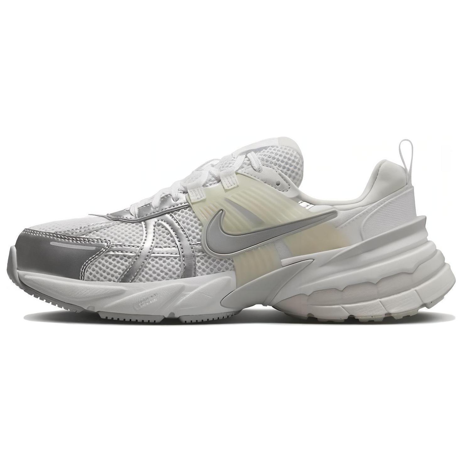 [Nike] W NIKE V2K RUN OPP1 ☆送料込☆ 国内即発【NIKE】V2K ラン GORE-TEX wmns 防水スニーカー 撥水