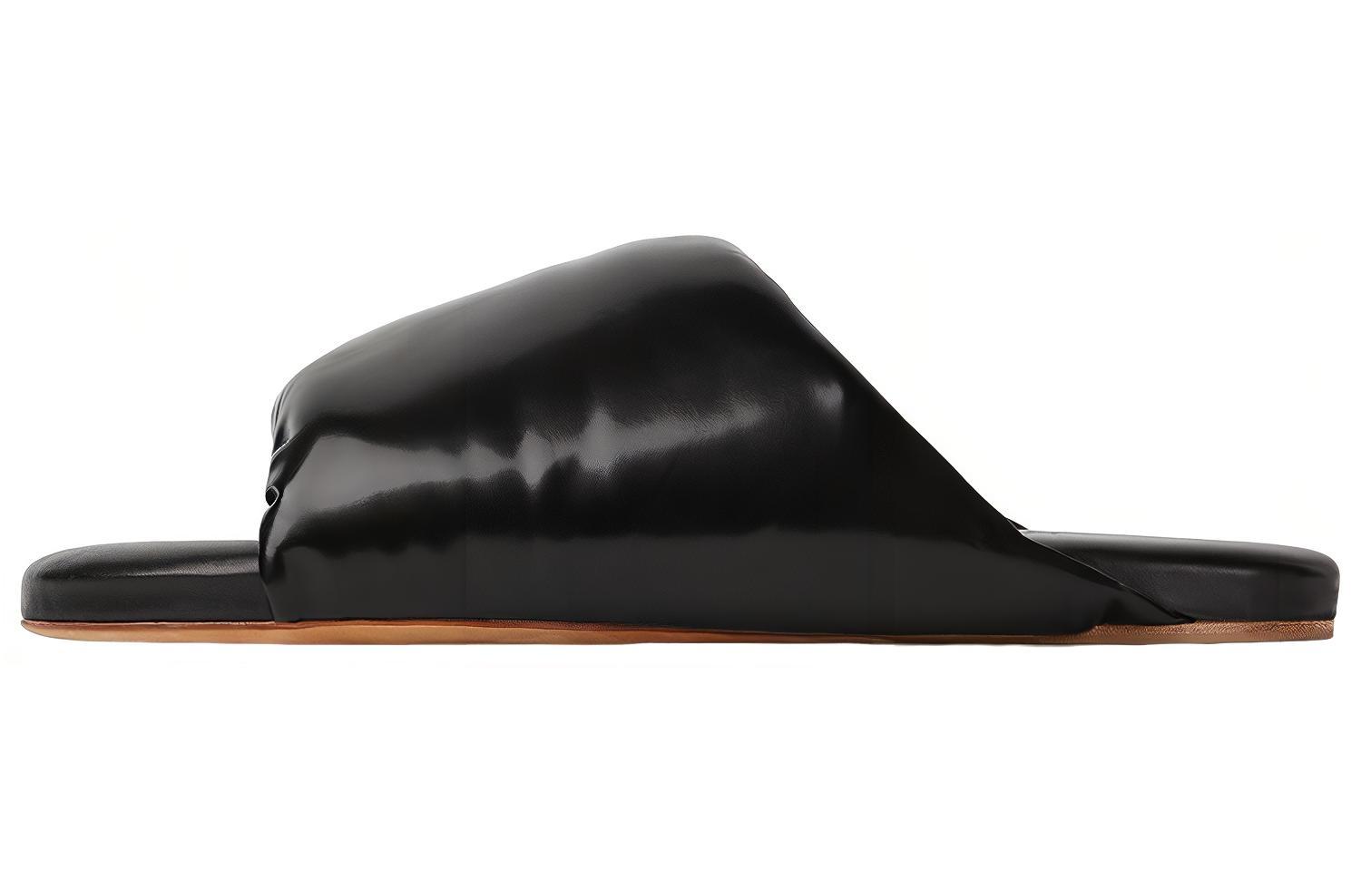 【関税込み】Bottega Veneta ブラック Cushion スライド Bottega Veneta WOMEN ACCESSORIES - Black 'Cushion' slides