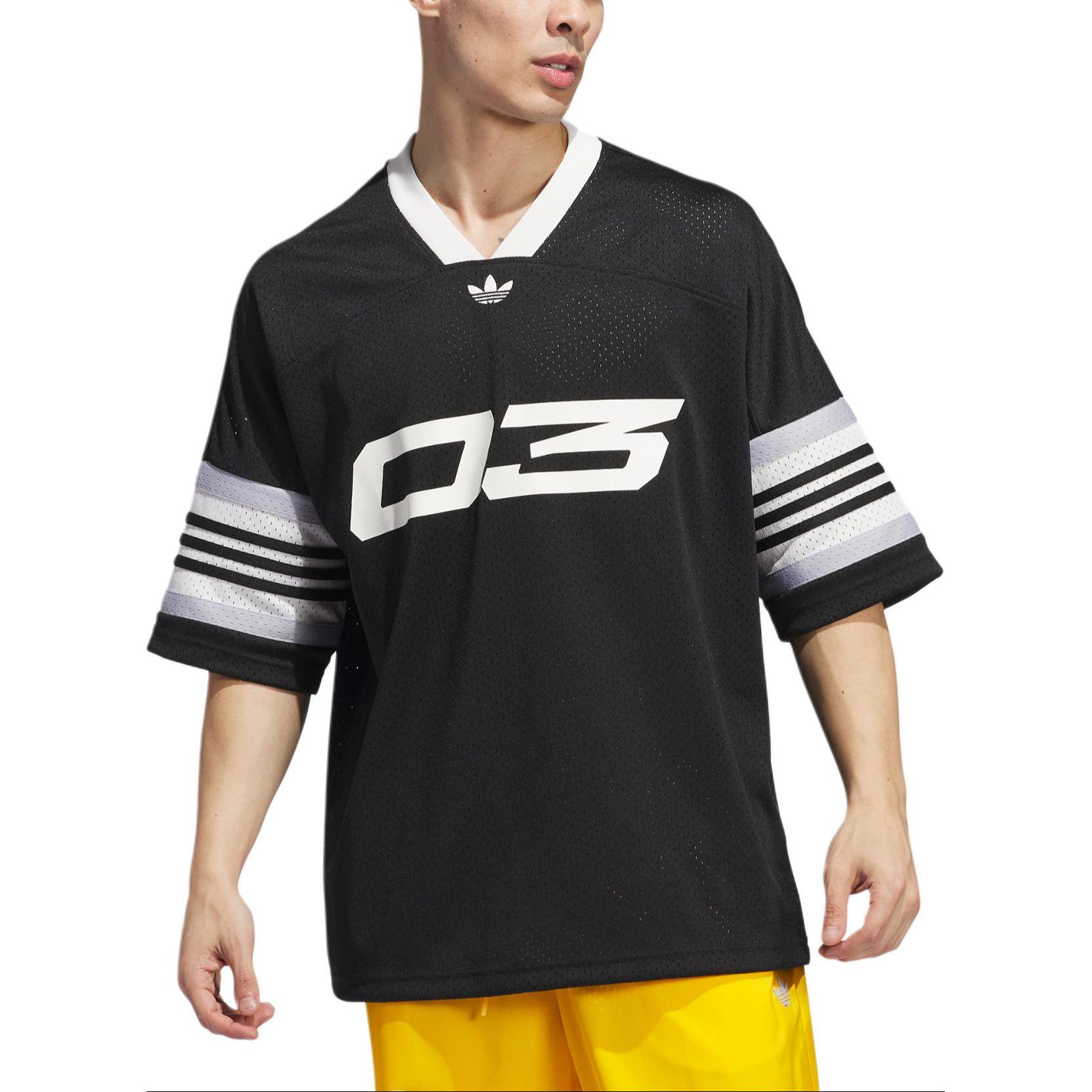 ✓新品タグ付き adidas センターロゴ サッカー ゲーム シャツ