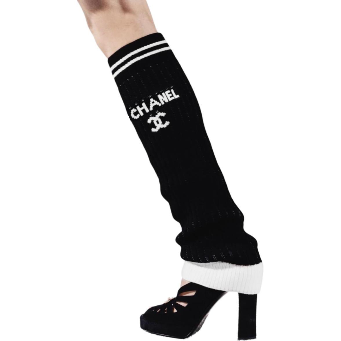 CHANEL Women's Mid-Calf Socks - Cheap Rcj Jordan Outlet