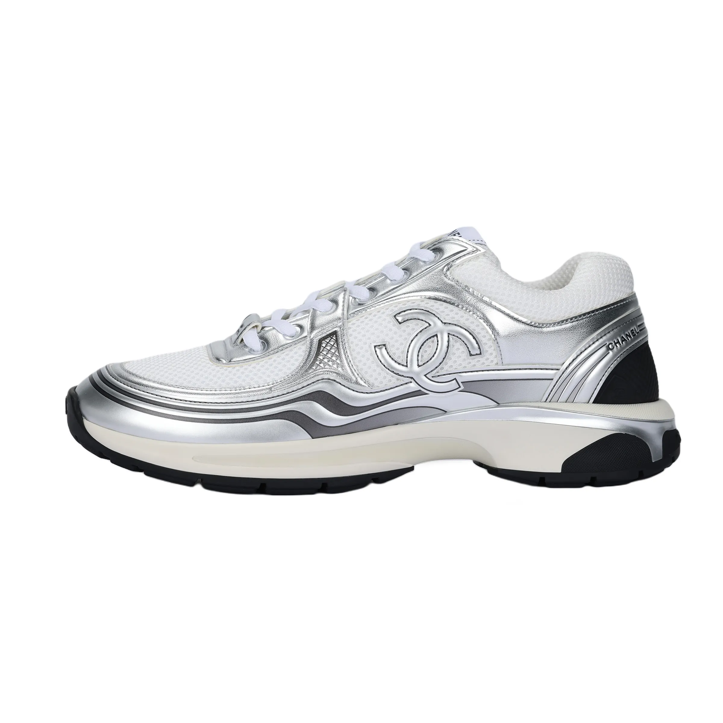 【さりげなく、魅力的♡】CHANEL スニーカー☆ CHANEL CC Logo Sneakers White Silver Women's Original Shoe