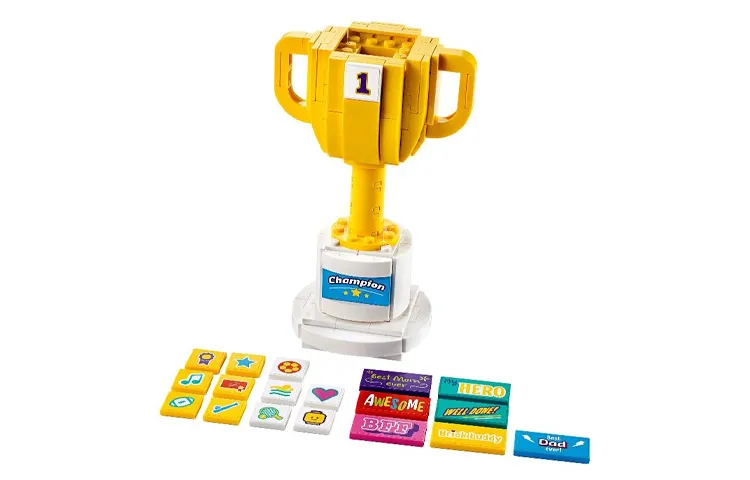 LEGO Trophy Building Blocks 40385-1