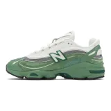 Green White "Workday" Set