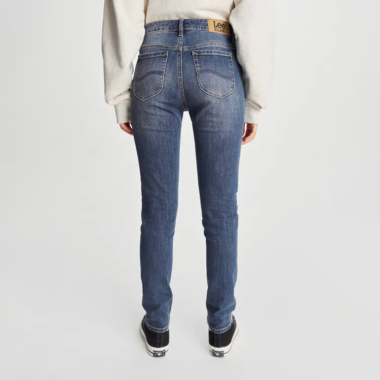 Lee Jeans Women's Medium Light Blue-4
