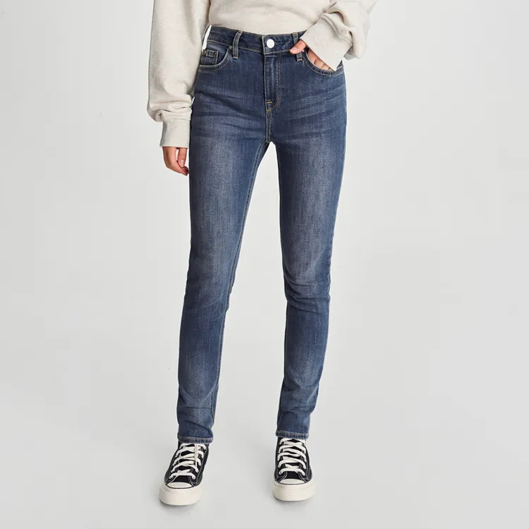 Lee Jeans Women's Medium Light Blue-2