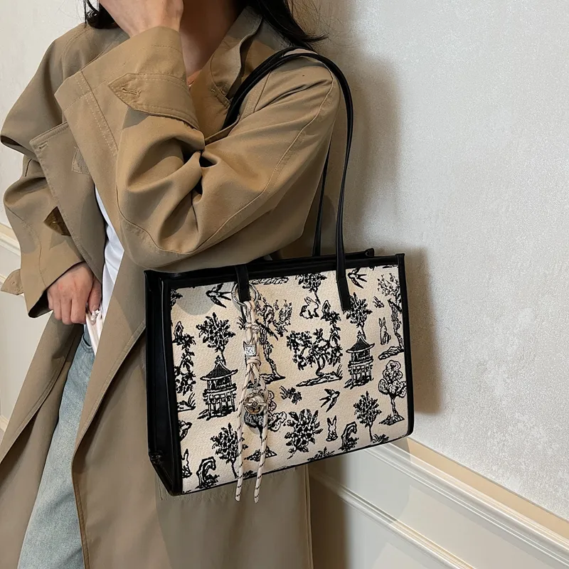 Versman Fabric Shoulder Bag Handbag Large Size Women's Black Brown-6