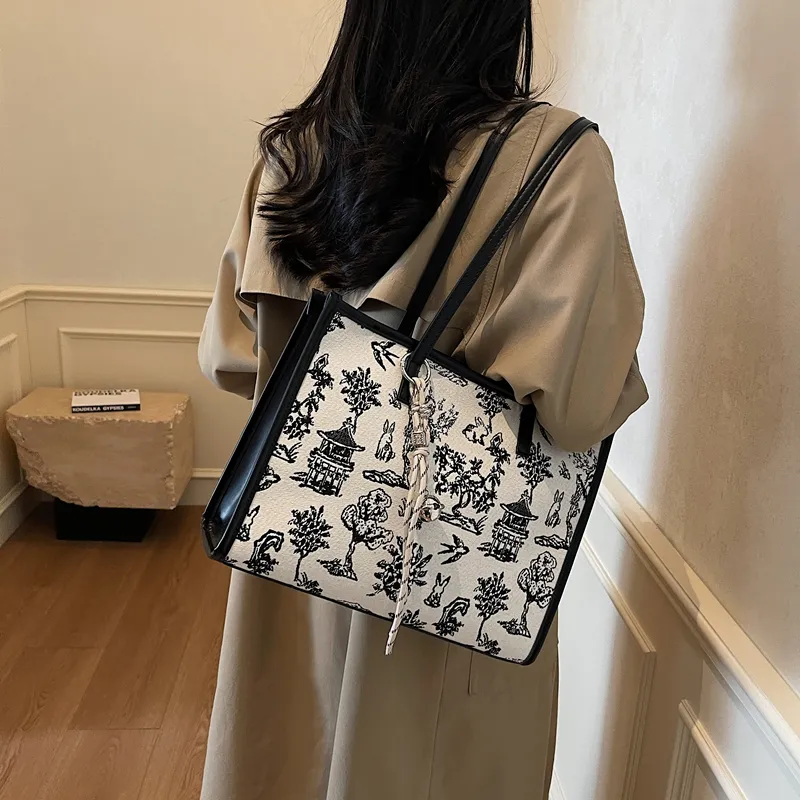 Versman Fabric Shoulder Bag Handbag Large Size Women's Black Brown-5