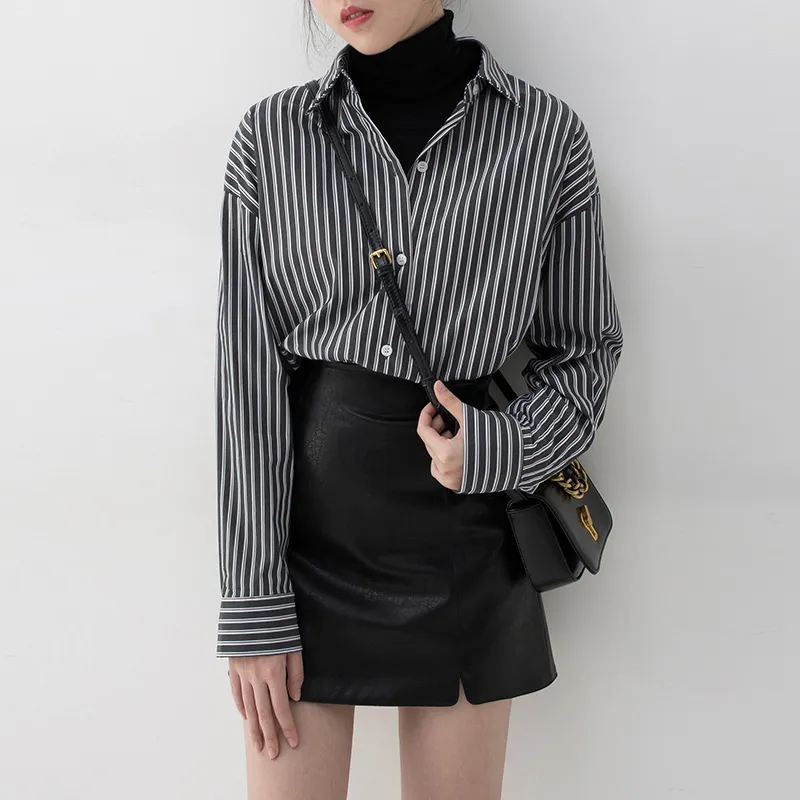 SOON FLOWER Shirt Women's Black White Stripes-2