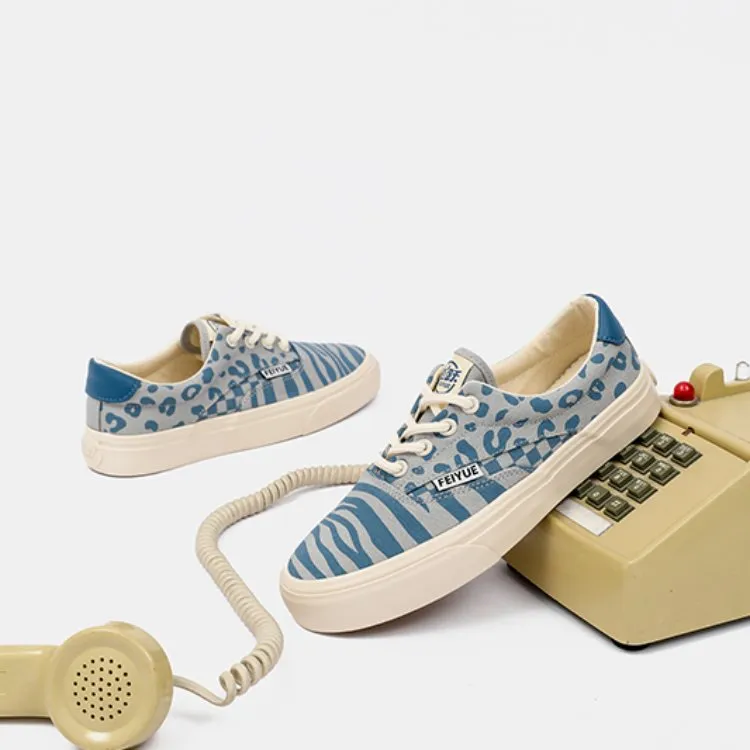 Dafu Leaps Forward Breathable Wear-Resistant Slip-Resistant Low-Top Canvas Shoes Women's-1