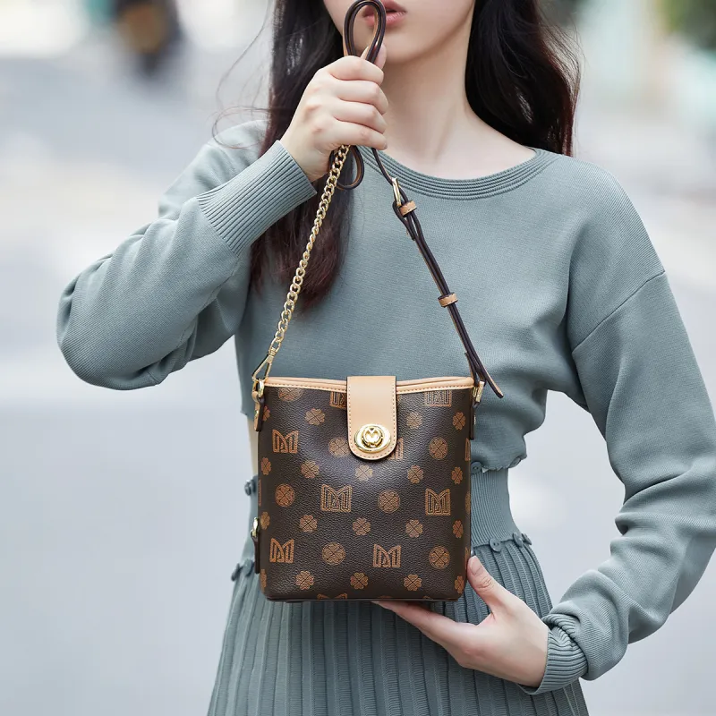 MEXICAN Polyurethane Bucket Bag, Shoulder Bag, Crossbody Bag Regular Women's Leather Brown-4