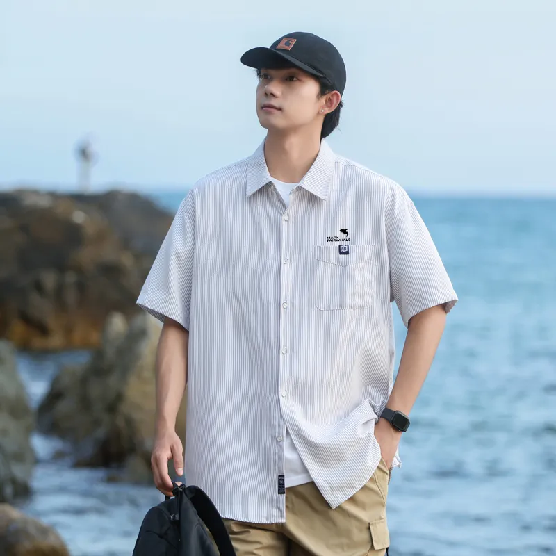 FAIRWHALE Shirts Unisex-13