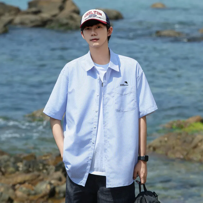 FAIRWHALE Shirts Unisex-4