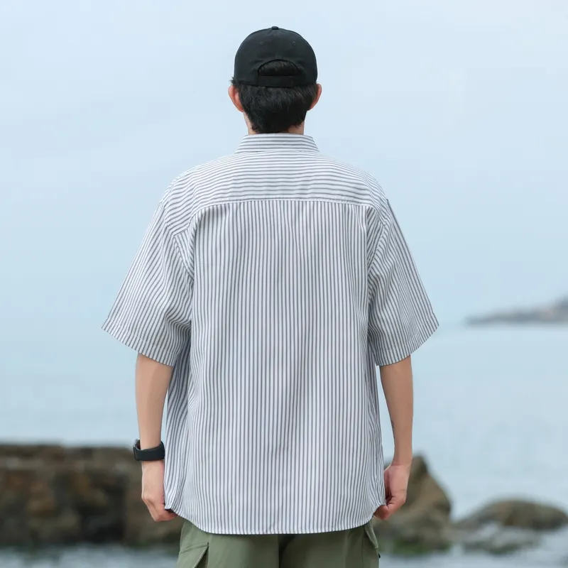 FAIRWHALE Shirts Unisex-9