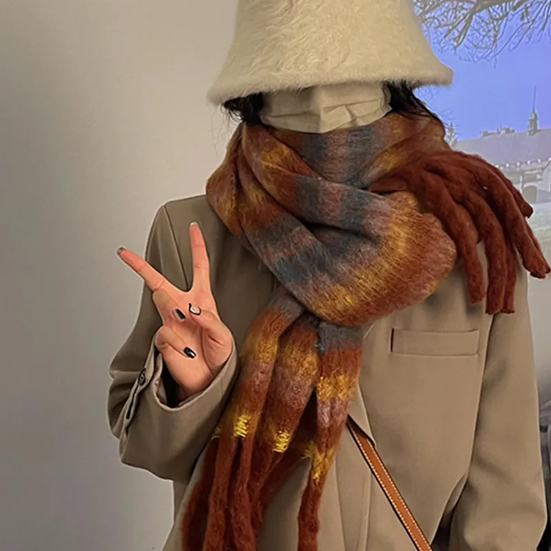 PLAN IN Cotton Polyester Knit Scarves Unisex Gray/Maillard/Green-3