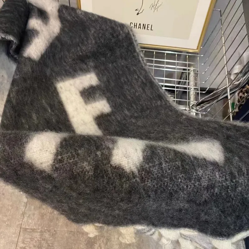 PLAN IN Polyester Knit Scarves Unisex-4
