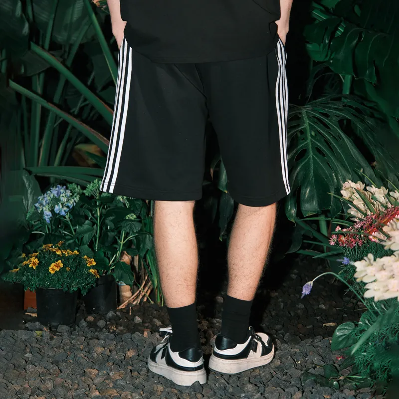 Suamoment Triangle Logo Shorts Unisex-7