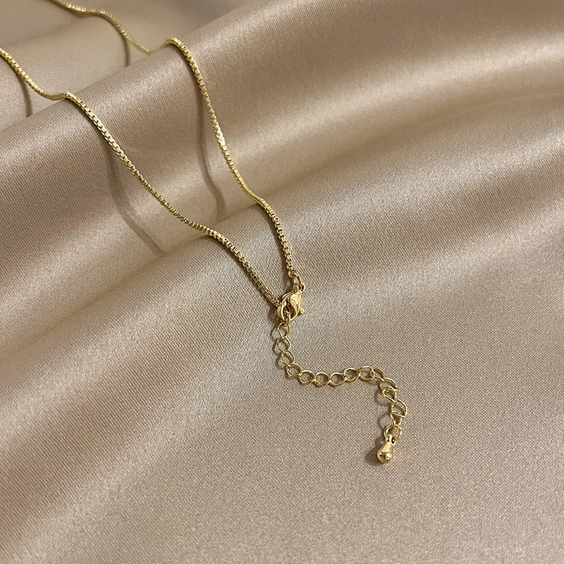 Zoo Jewel Copper Necklaces Women's-3