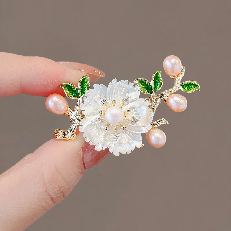 Zoo Jewel Mother Of Pearl Brooches Women's-4