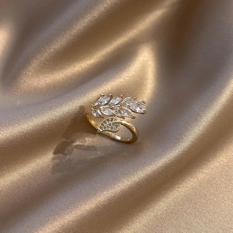 Zoo Jewel Rings Women's-1