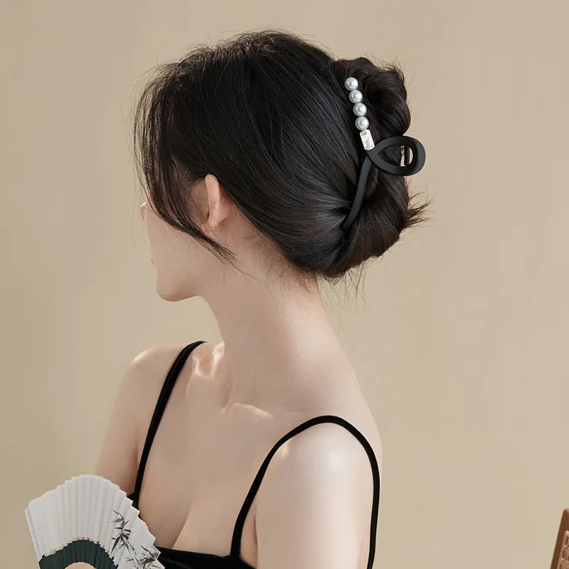 QIMEILA Acrylic Hair Clips Women's-1