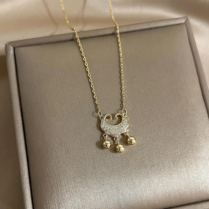 Zoo Jewel Copper Necklaces Women's-1