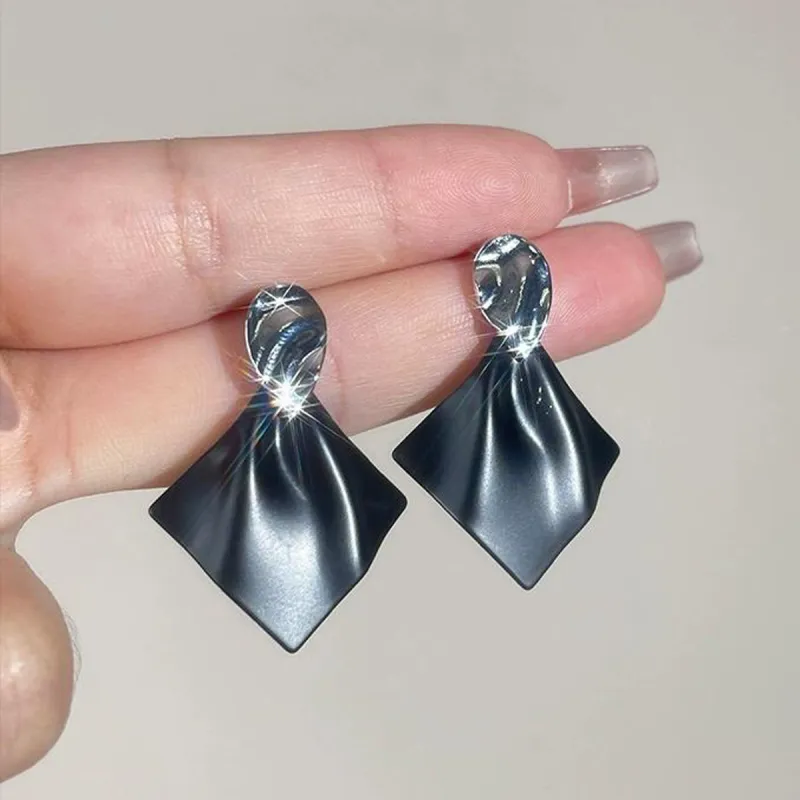 Zoo Jewel Alloy Earrings Women's-2