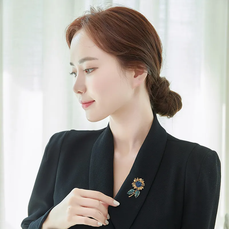 QIMEILA Brooches Women's-1
