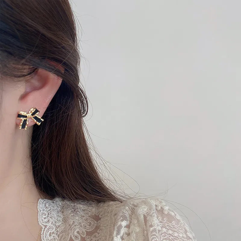 Zoo Jewel Alloy Stud Earrings Women's-2