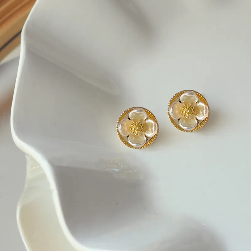 Zoo Jewel Alloy Stud Earrings Women's-5