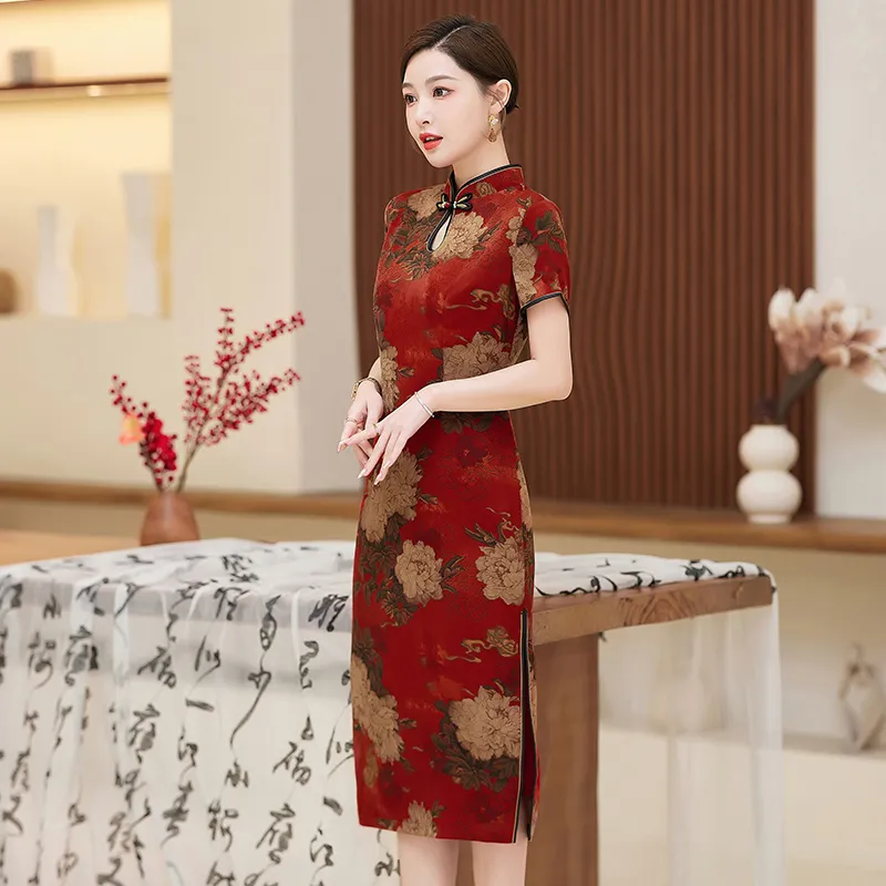 Yi Mengyuan Short Sleeved Dress Women's Burgundy-4