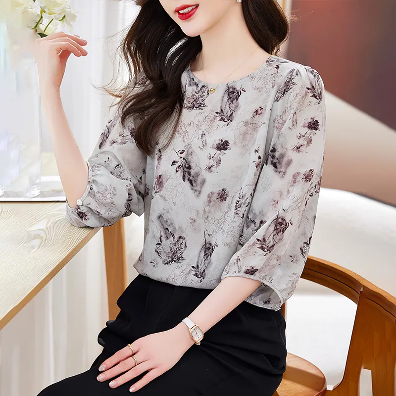 Yi Mengyuan 3/4 Sleeved Silk Shirt Women's Image Color-3
