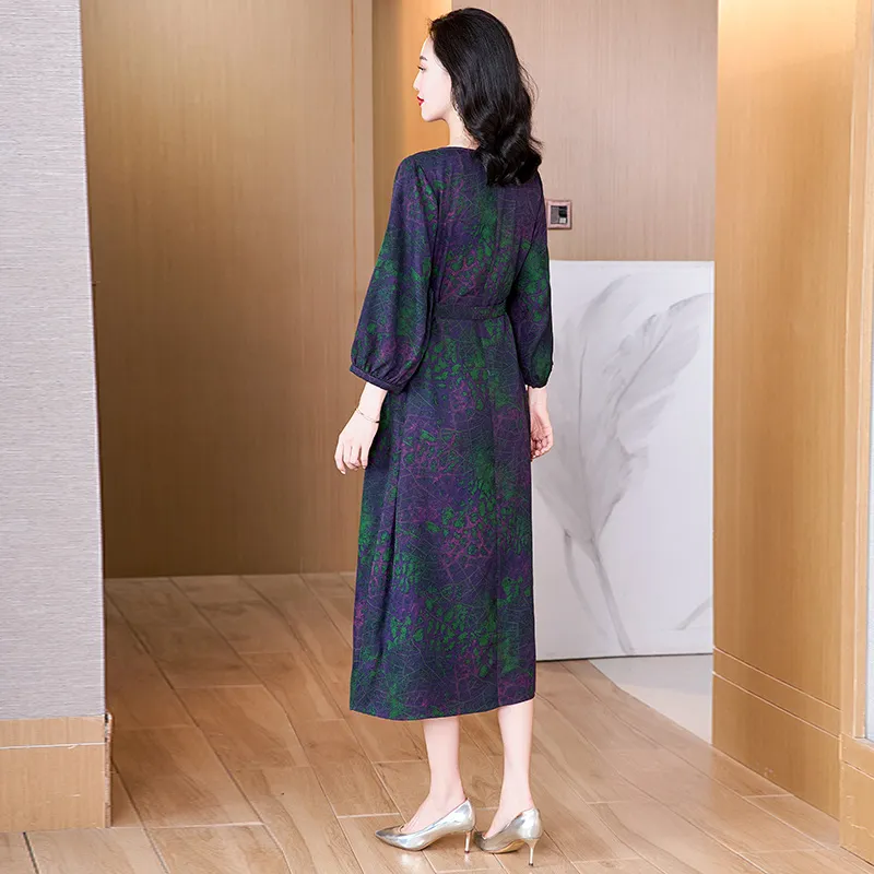 Yi Mengyuan Silk Long Sleeved Dress Women's-1