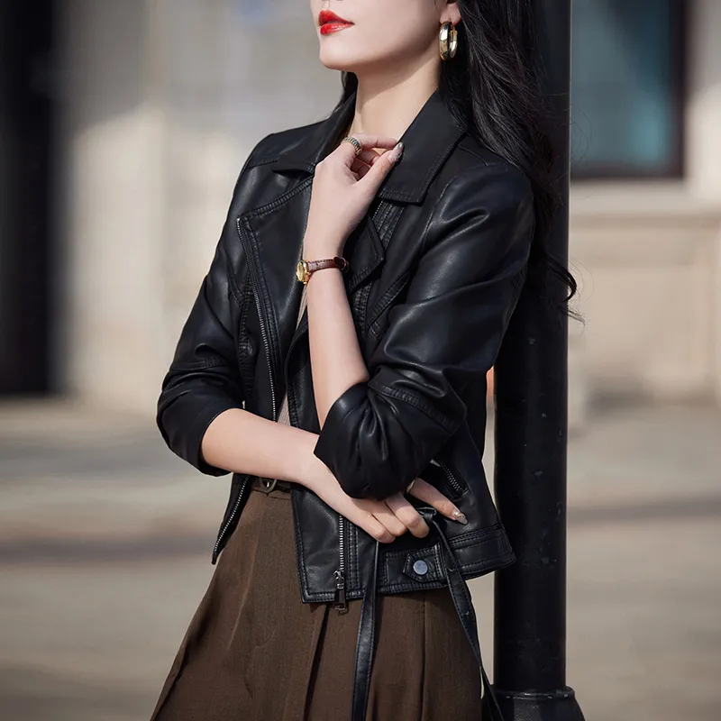 Yi Mengyuan Leather Jacket Women's-3