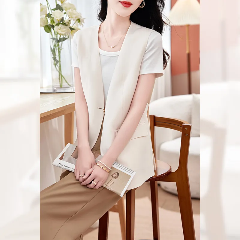 Yi Mengyuan Vests Women's-2
