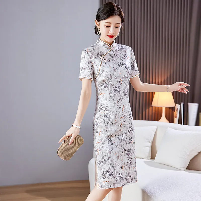 Yi Mengyuan Silk Short Sleeved Dress Women's Image Color-2
