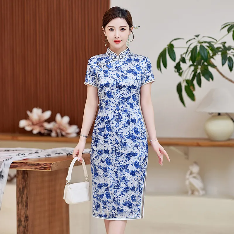 Yi Mengyuan Silk Short Sleeved Dress Women's Blue And White Porcelain-4