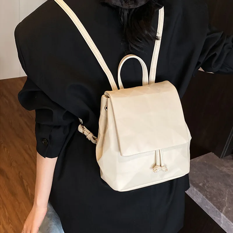 COLINS KEIRS Synthetic Leather Trendy Versatile Preppy Style Schooling Commute Backpack Regular Women's Ecru-1