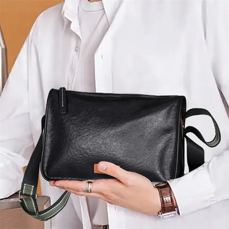 BISON DENIM Shoulder Bags Black-2