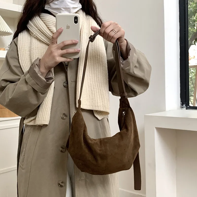 HAWA Shoulder Bags-1