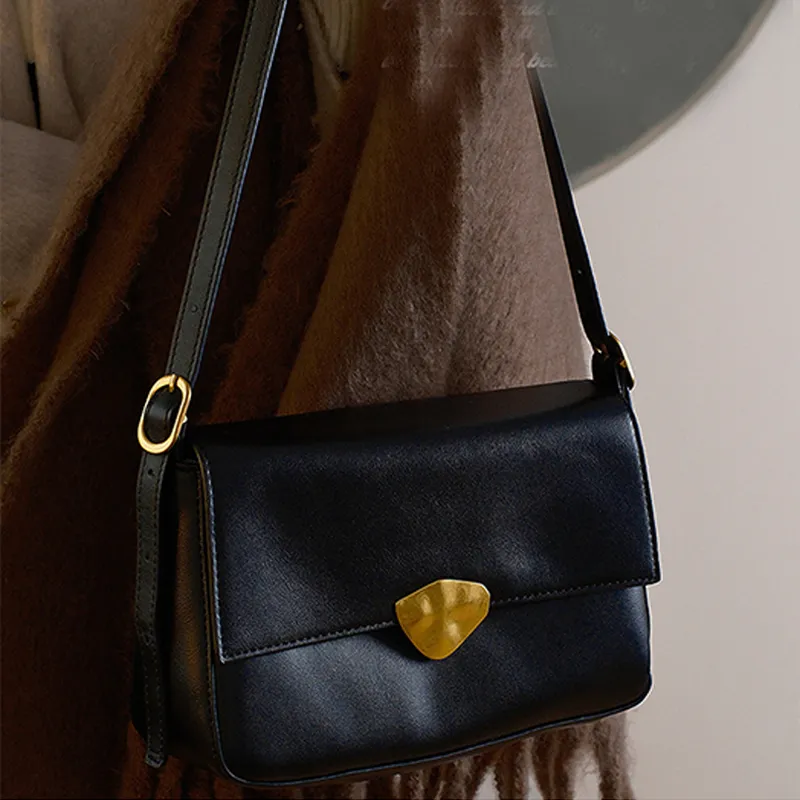 HAWA Synthetic Leather Shoulder Bag Women's Black/Dark Brown-6