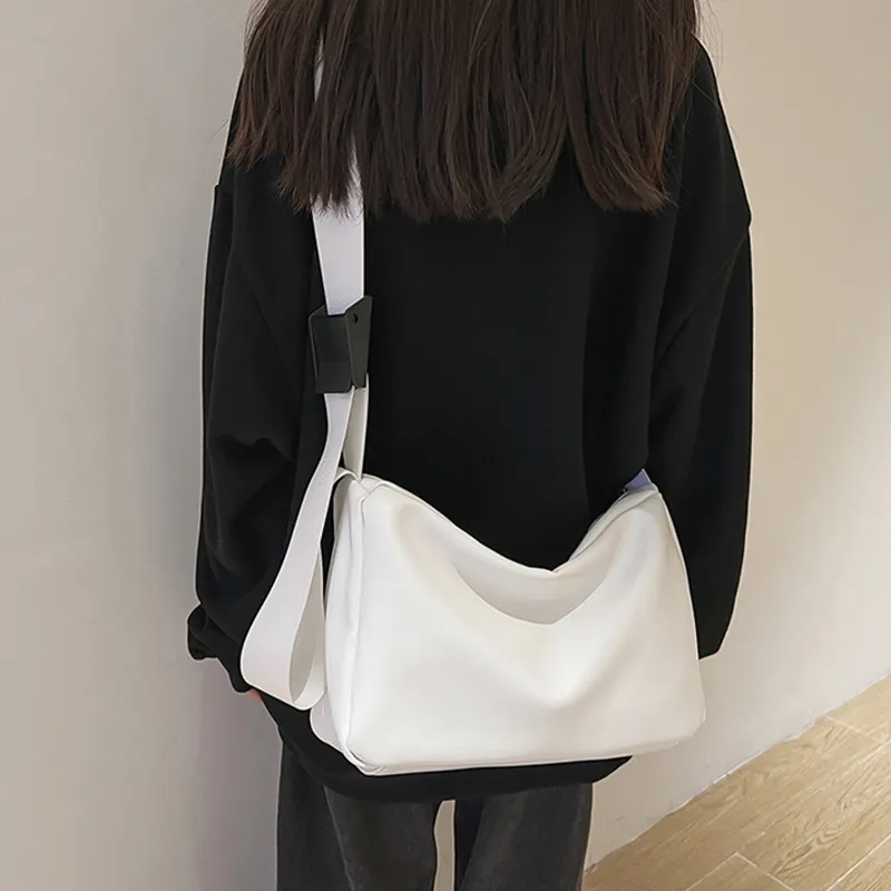 HAWA PU Casual Shoulder Bag Crossbody Bag Large Size Unisex Black/White-7
