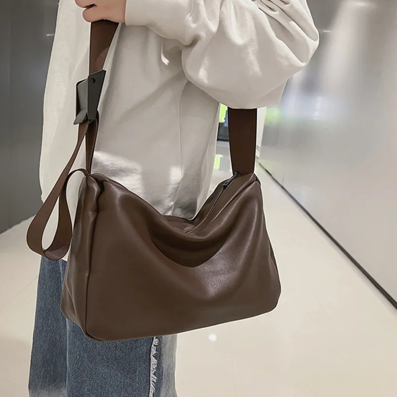 HAWA PU Casual Shoulder Bag Crossbody Bag Large Size Unisex Black/White-17
