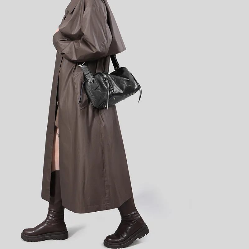 Tanita West Cow Leather Shoulder Bag Medium Size Women's Black-7