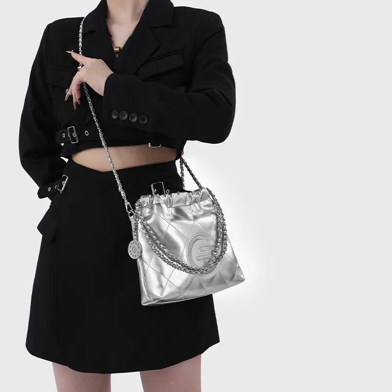Tanita West Cow Leather Medium Size Women's Black/Ecru/Silver-18