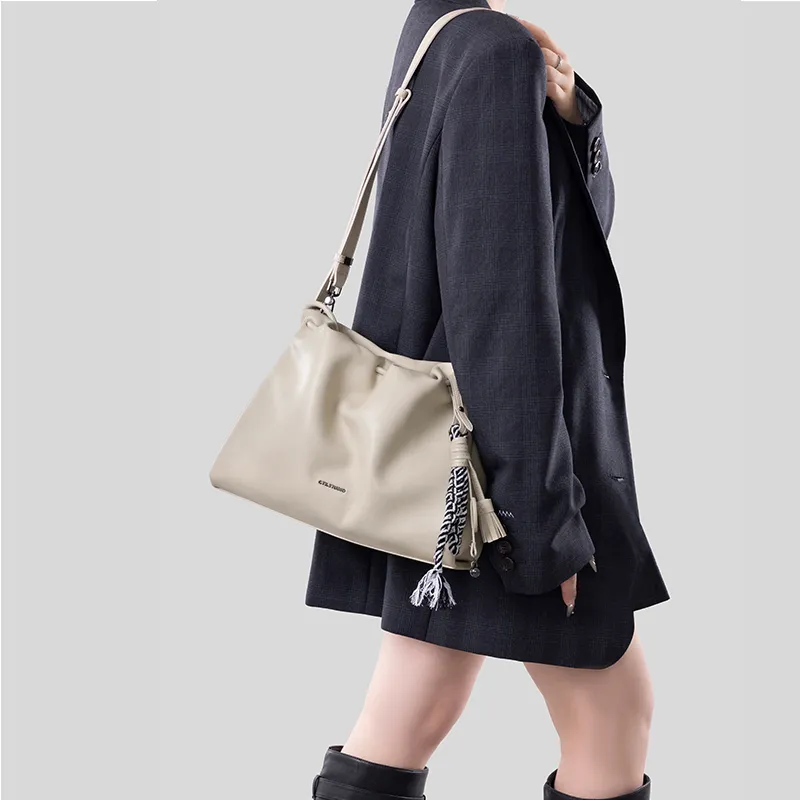 Tanita West Cow Leather Tote Bag, Shopping Bag, Shoulder Bag Medium Size Women's Ecru-1
