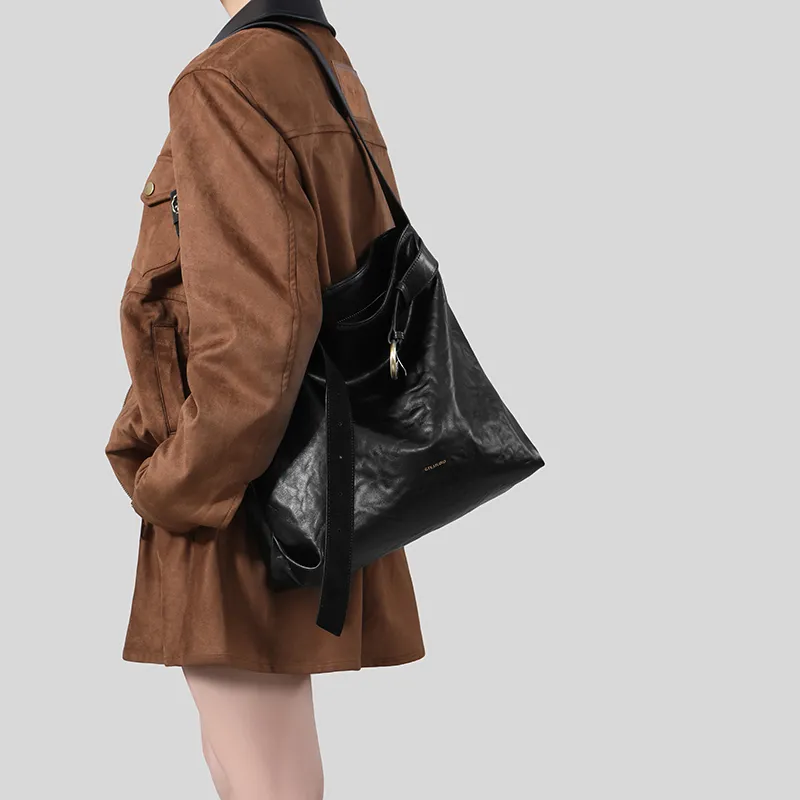 Tanita West Cow Leather Bucket Bags Shoulder Bags Large Size Women's Black-1